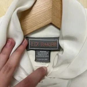Liz Baker | Tops | Vintage Liz Baker Blouse Womens 6p Cowl Neck Button ...